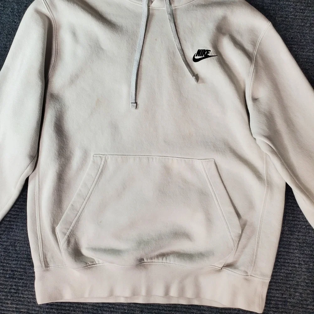 Nike sportswear club